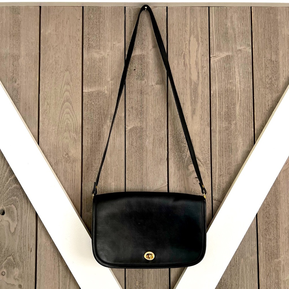 Vintage coach bag